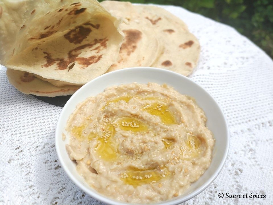 Pains pita libanais à la poêle - Recette en vidéo
