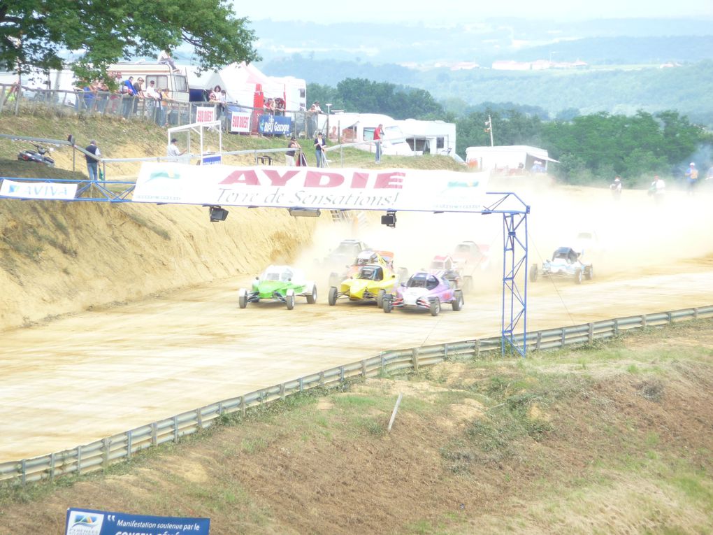 Les 12 et 13 juin 2010 à Aydie (64), épreuve du Championnat de France d'autocross.