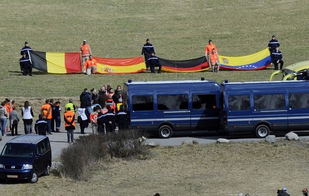 Dans les Alpes, une minute de silence en hommage aux 149 victimes du crash de la Germanwings