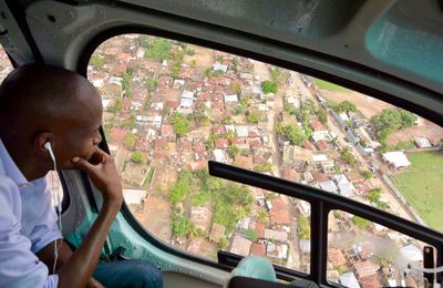 Prétextant la maladresse du pilote, les prévisions météorologiques poussent certains à abandonner en plein vol l'avion du PHTK bien avant le crash des idiocrates qui aura lieu inconditionnellement le 07 février 2021.