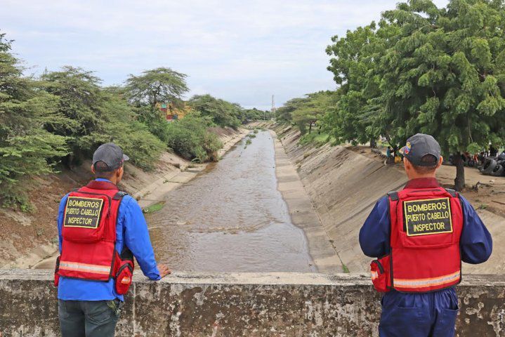 Alcaldía de Puerto Cabello se mantiene “alerta” ante lluvias acaecidas en la ciudad durante las últimas horas