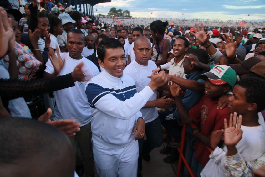 Inauguration du Kianja (Stade) Makis de Madagascar, à Andohatapenaka, par le Président Andry Rajoelina. 5ème partie. Photos: Harilala Randrianarison