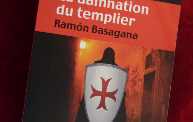 Livre refermé : "La damnation du templier"