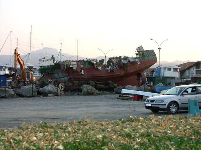 Hendaye février 2009 quatre bateaux détruits dit sortie de flotte 