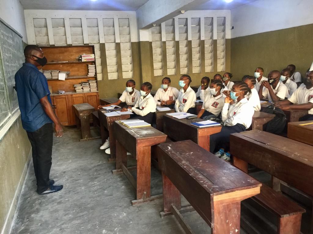 Rentrée scolaire à Kinshasa et en RD Congo, tourner la page coronavirus