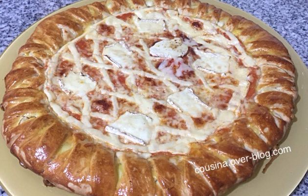 PIZZA AUX TROIS FROMAGES