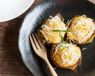 Petits gâteaux éponge à la vapeur et sauce citron légère