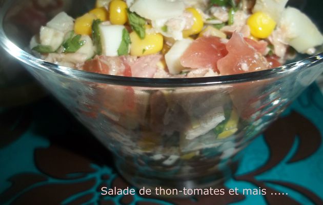 SALADE DE THON-TOMATES ET MAIS