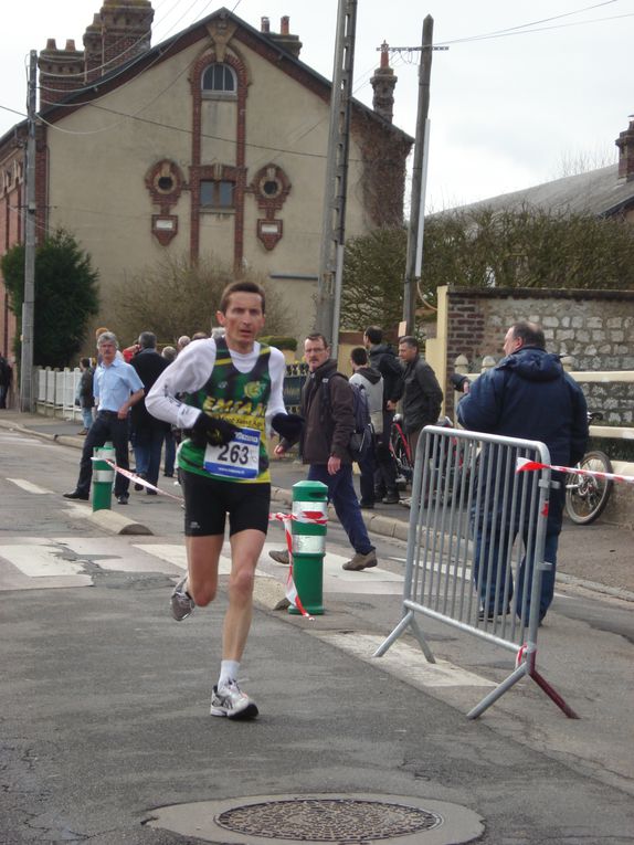 Album - 10km-Semi-Elbeuf-2011