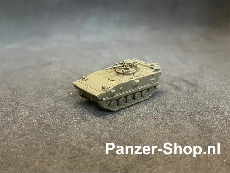 ​  L'AMX 13 VTT au pays de &quot;liliput&quot;  (1/160 - par Vincent G. &quot;Kakikar&quot;) ​