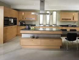 Kitchen Design Tips For Maximum Home Buyer Appeal