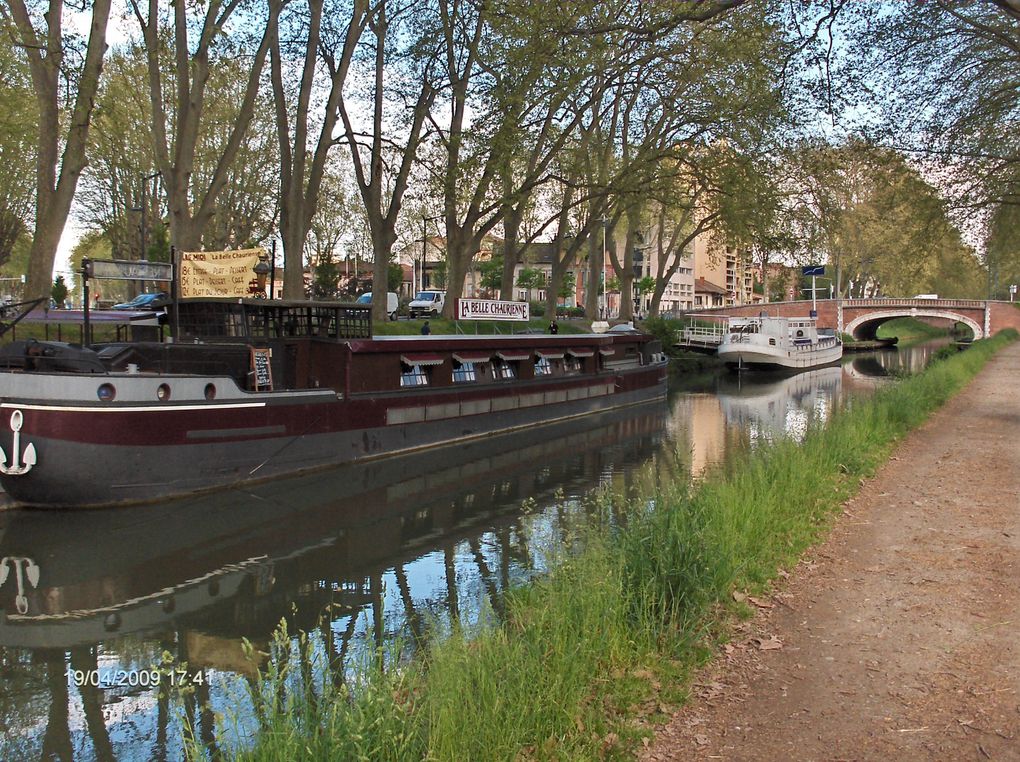 Parcours du canal de Brienne jusqu'aux Ponts-Jumeaux en mi-avril 2009