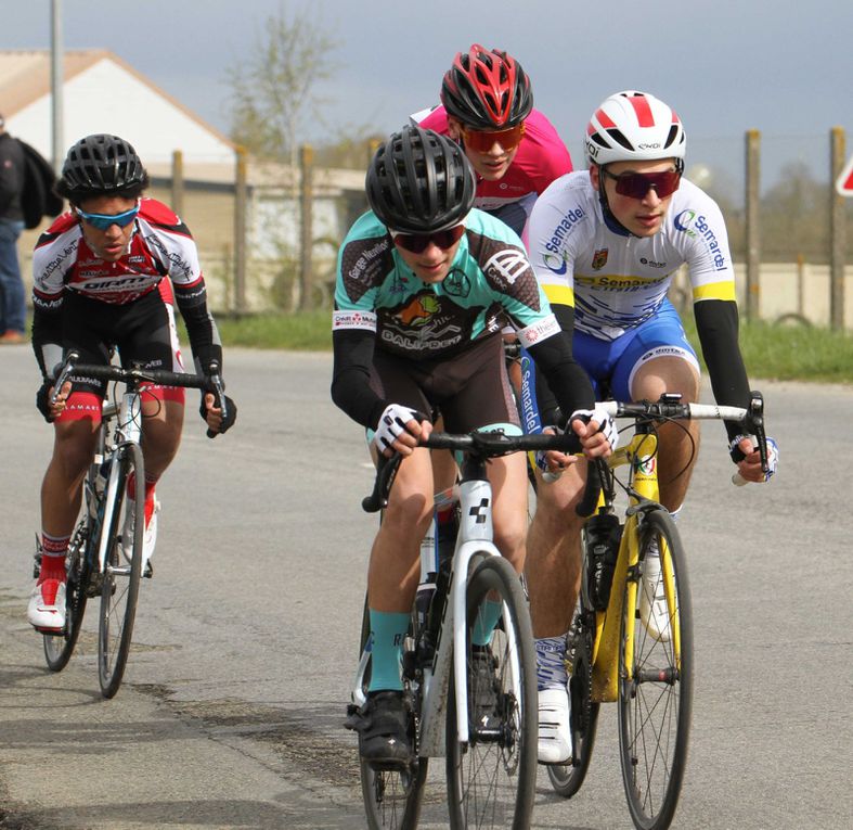Album photos de la course U17 du lundi 1er avril à Courville sur Eure (28)