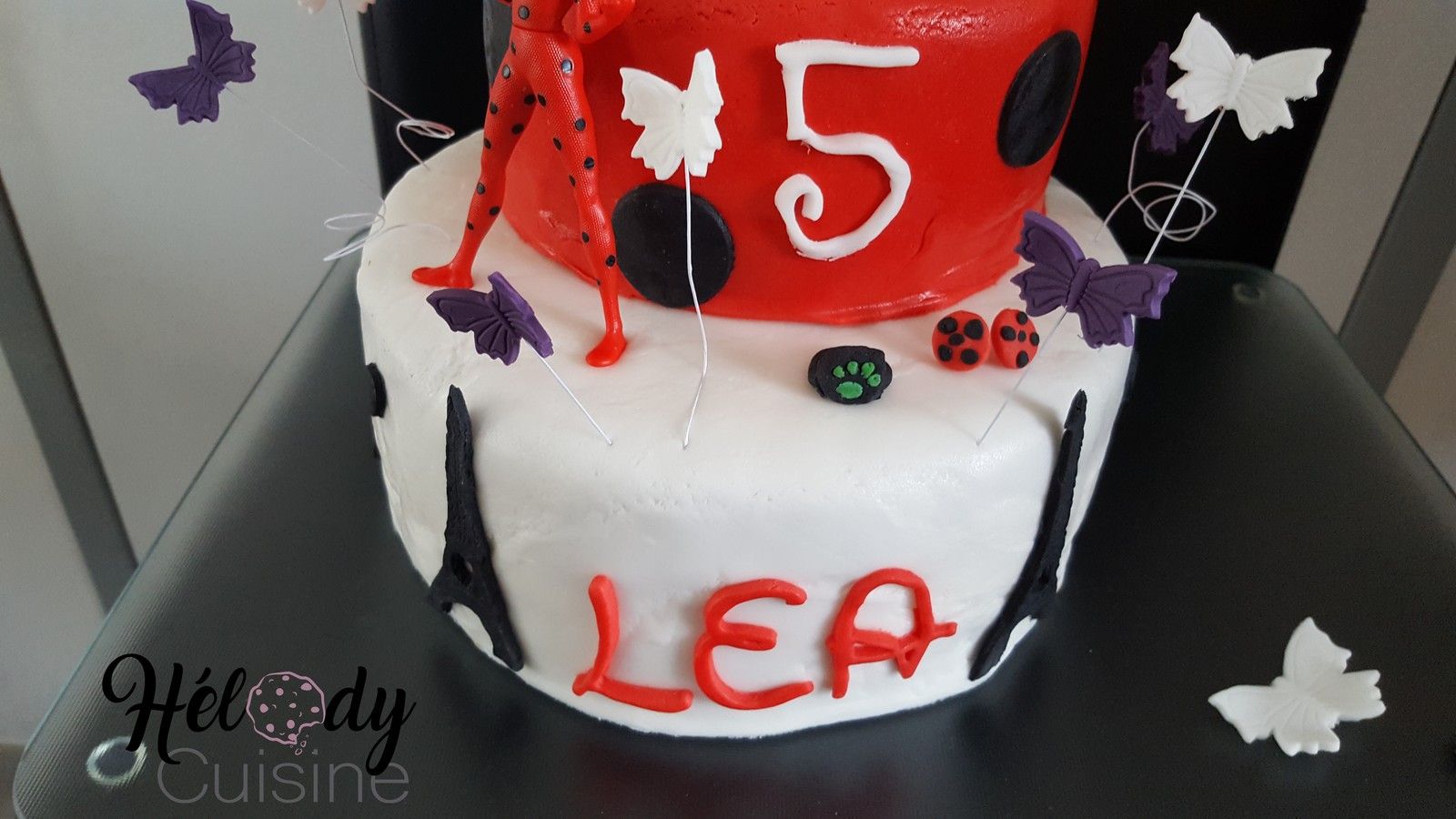 Gateau D Anniversaire Miraculous Lady Bug Elodie Cuisine Pour Vous Partager Sa Passion