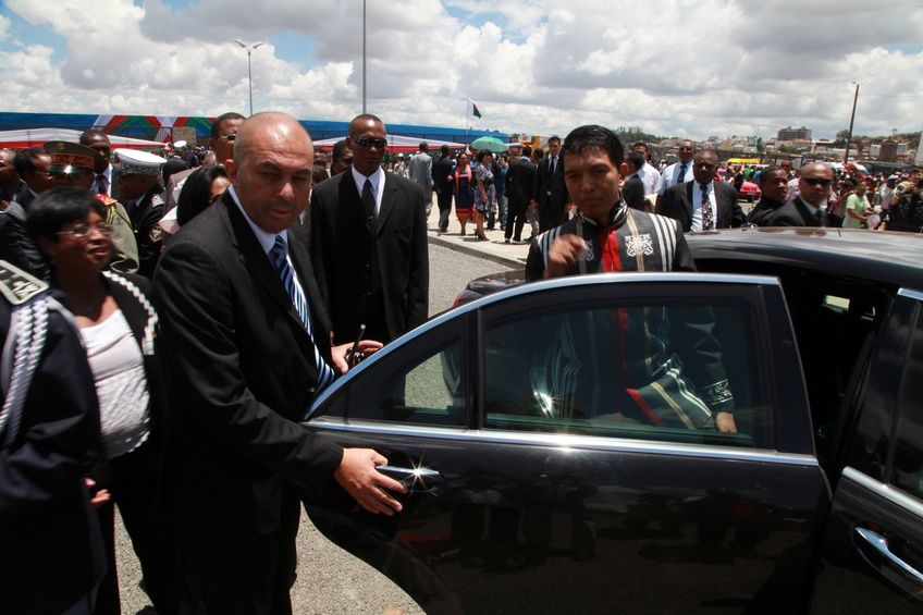 Dans le cadre du IIè anniversaire de la IVèRépublique, le couple présidentiel, Andry et Mialy Rajoelina, a inauguré le «Coliseum de Madagascar» sis à Antsonjombe. 4è partie. Photos: Harilala Randrianarison