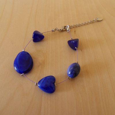 Bracelet bleu neuf
