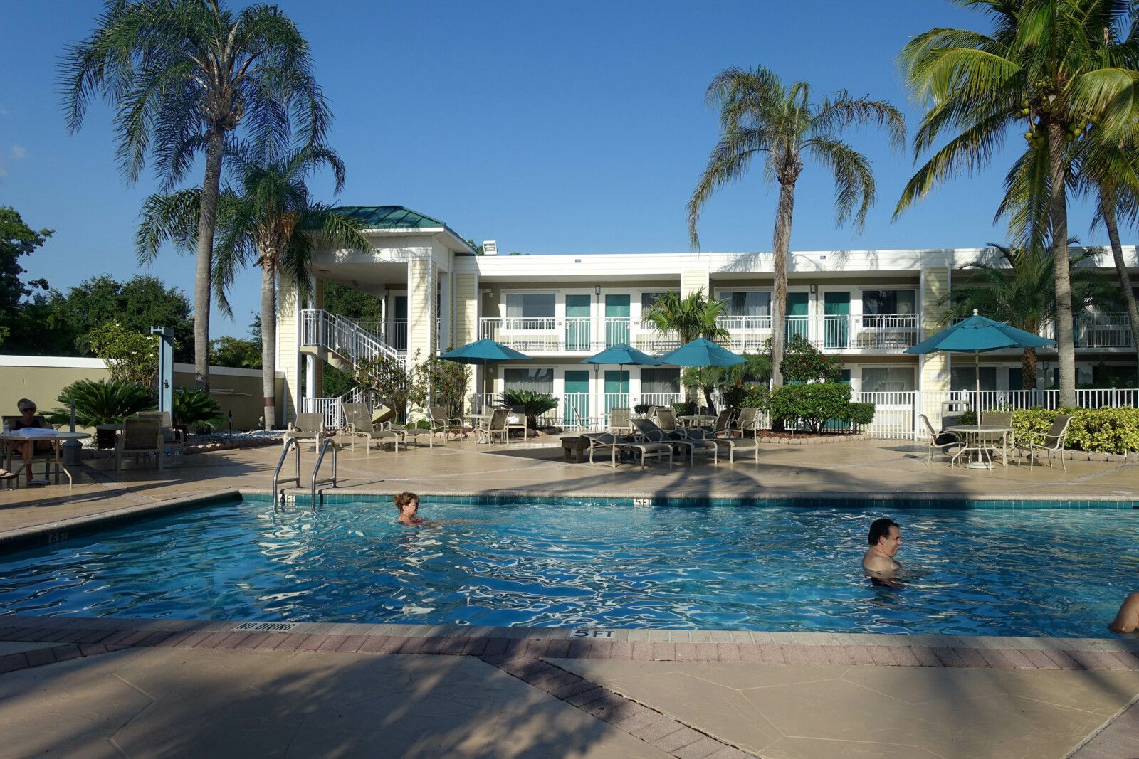 Best Western Florida City piscine