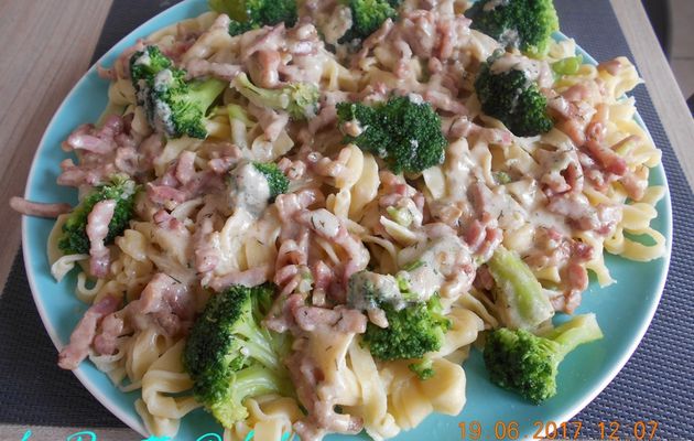 Tagliatelles aux Brocolis, façon carbonara