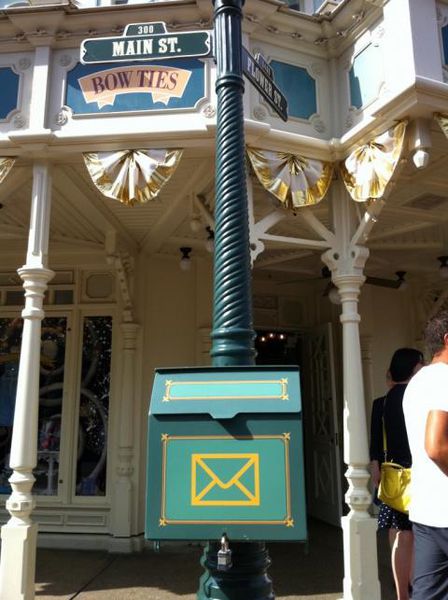 Envie d'un cachet postal Disney ?