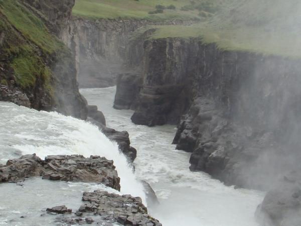 Cascades d'Islande : Gullfoss, Skogafoss, Godafoss, Dettifoss, Hraunfossar et Barnafoss