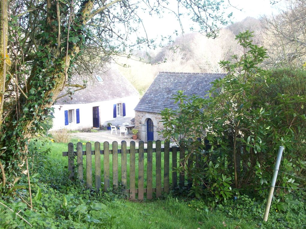 Magnifique randonnée, sur le GR34 et dans l'intérieur des terres du côté du St Jean du Doigt.