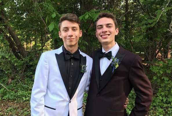 Gay teen calls for partner to prom in small Georgia town