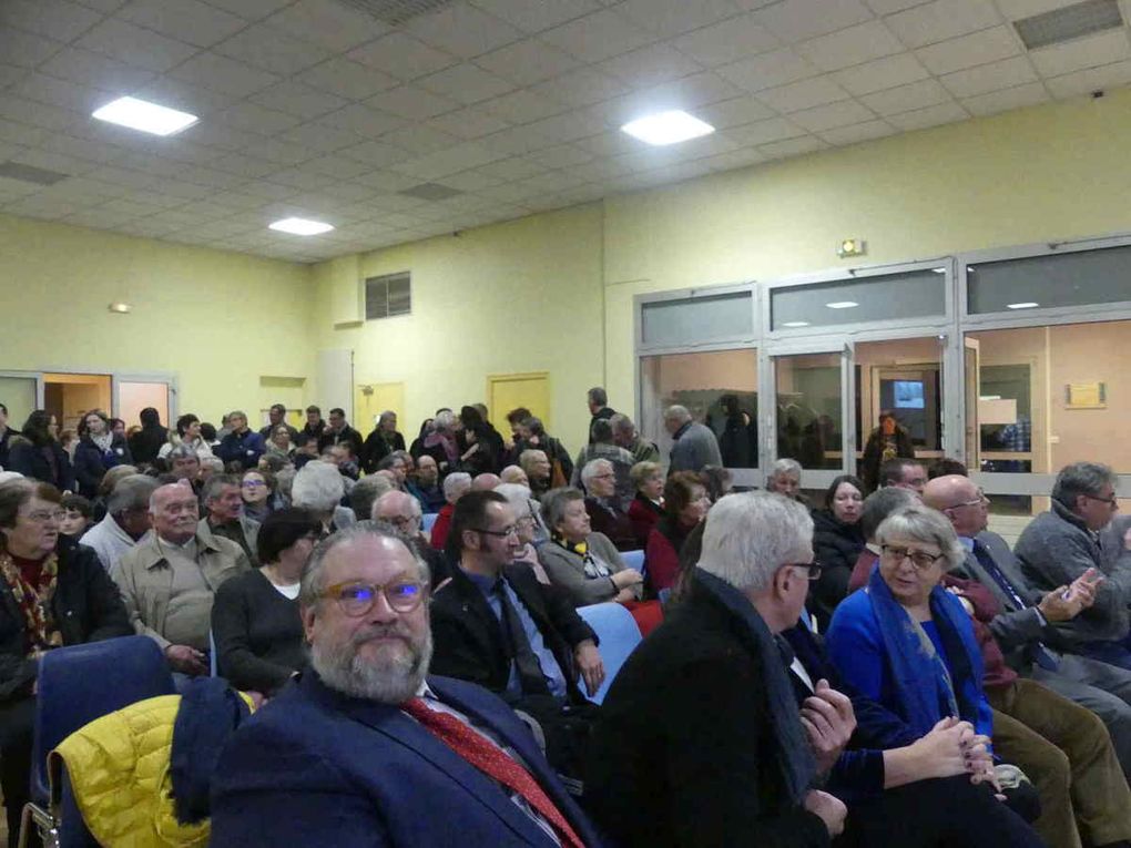 Unesalle comble pour cette cérémonie