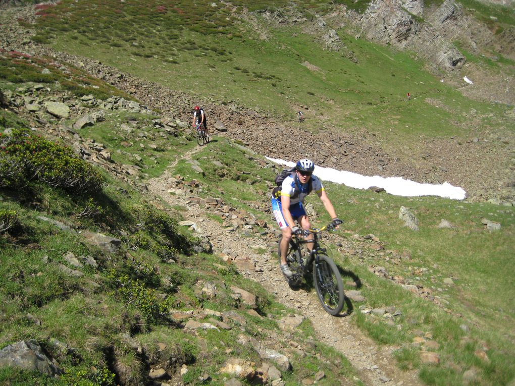 Sortie Club dans le secteur des Cols du Tourmalet, Aspin, Sencours, Beyrêde et Pic du Midi de Bigorre, le 11 juillet 2009.