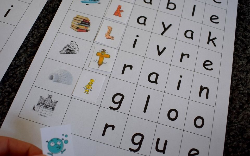 Pdf Cartes A Pinces A Imprimer Correspondance Alphas Script Enfant Bebe Loisir