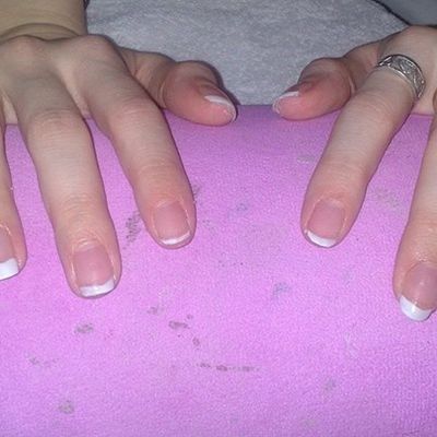 Pose de gel uv BioSculpture French blanche, chercher la différence ???... Crecy la Chapelle, Villiers sur Morin, Coutevroult, Voulangis, Tigeaux, St Germain sur Morin, Magny le Hongre, Montry, Bailly Romainvilliers, Condé ste Libiairre, Esbly, Coupvray, Chessy....