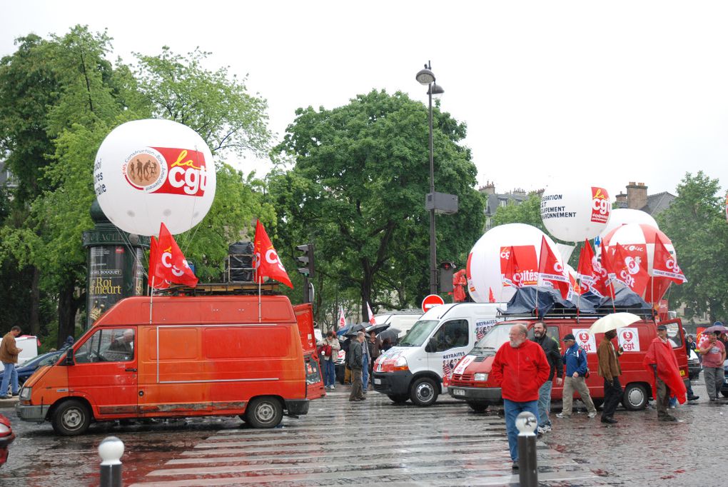 Quelques photos de la manif pour le maintien de nos retraites à partir de 60 ans.