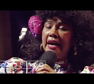 Totó La Momposina - El Pescador (live at Real World Studios)