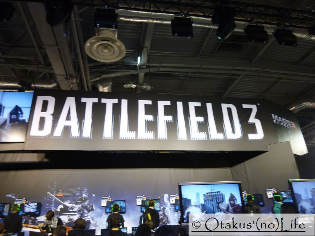 Voici les photos de la Paris Games Week 2011 ! Les photos de la soirée de lancement sont disponibles ici : http://otakusnolife.over-blog.com/album-1968886.html