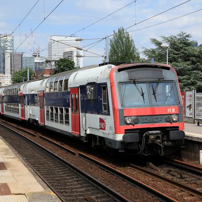 Le matériel roulant de SNCF Transilien : les Z 2N série Z 8800