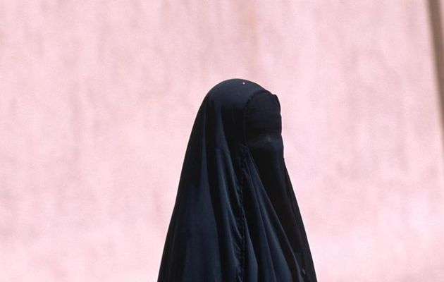 Religion de paix - Arabie saoudite : violée par 7 hommes, elle est condamnée à 200 coups de fouet...