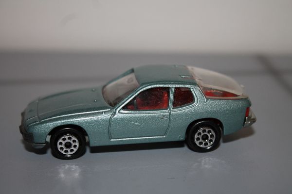 Porsche 924