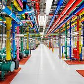 Google Datacenter - We slip into a thunderdome of data - Dare to be better ? OK ! - OOKAWA Corp. Raisonnements Explications Corrélations