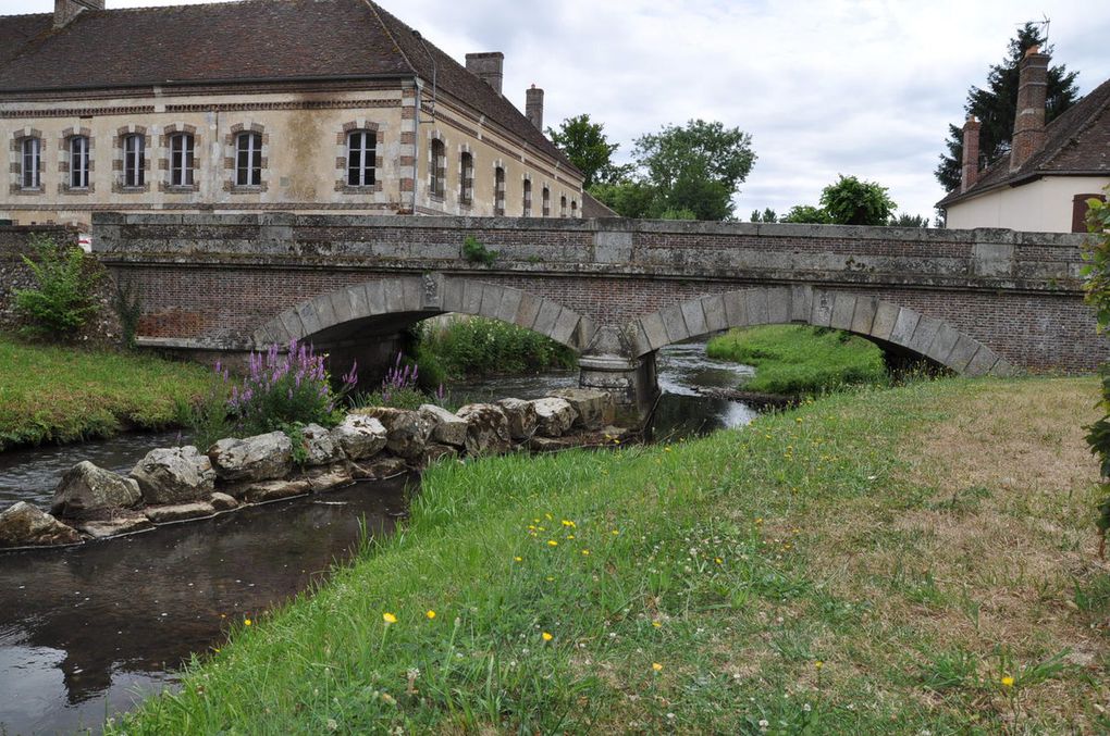 De Mauves sur Huismes à Ce weekend à Longny au Perche 