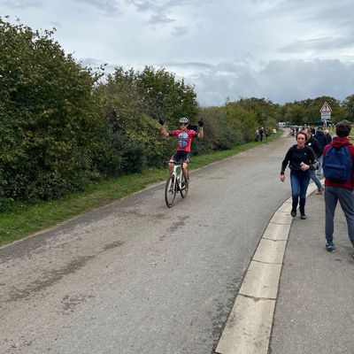 Championnat régionnal de cyclo-cross séniors le titre pour Jason Ansard (Guidon Chalettois) et 3ème Valentin Cosnier (CCC) -