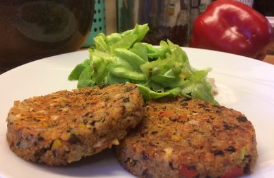Galettes végétales aux haricots rouges et au maïs
