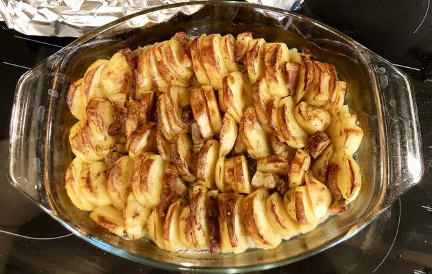 Potatoes « boulangère » (baker style)