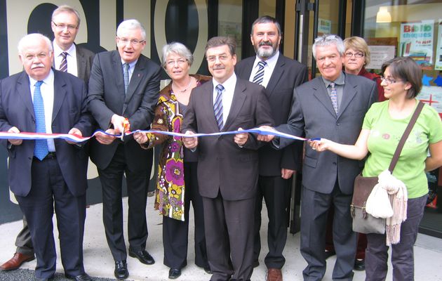 Inauguration du restaurant scolaire de Sainte-Reine-de-Bretagne