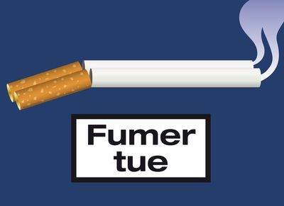 La cigarette responsable de la moitié des décès liés au cancer ?