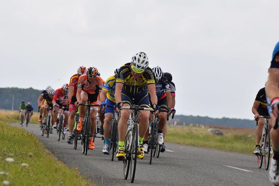 Les résultats et les photos des courses de St Lubin des Joncherets (28)