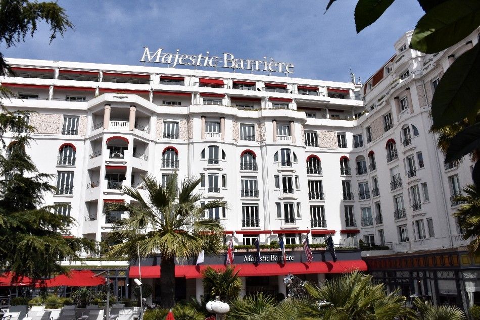 ET SI ON SE FAISAIT SON CINEMA AU FOUQUET’S DE LA CROISETTE ?
