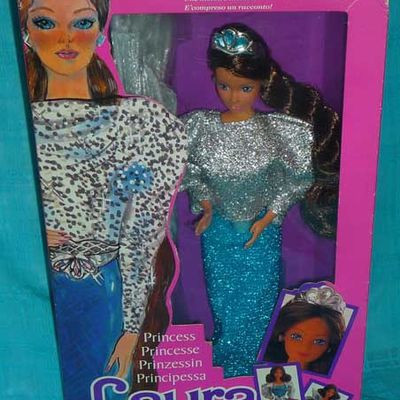 Barbie Princesse Laura...