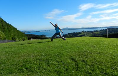 Waiheke party 2 : frenchy girl power