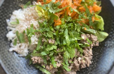 Laap de bœuf salade laotienne