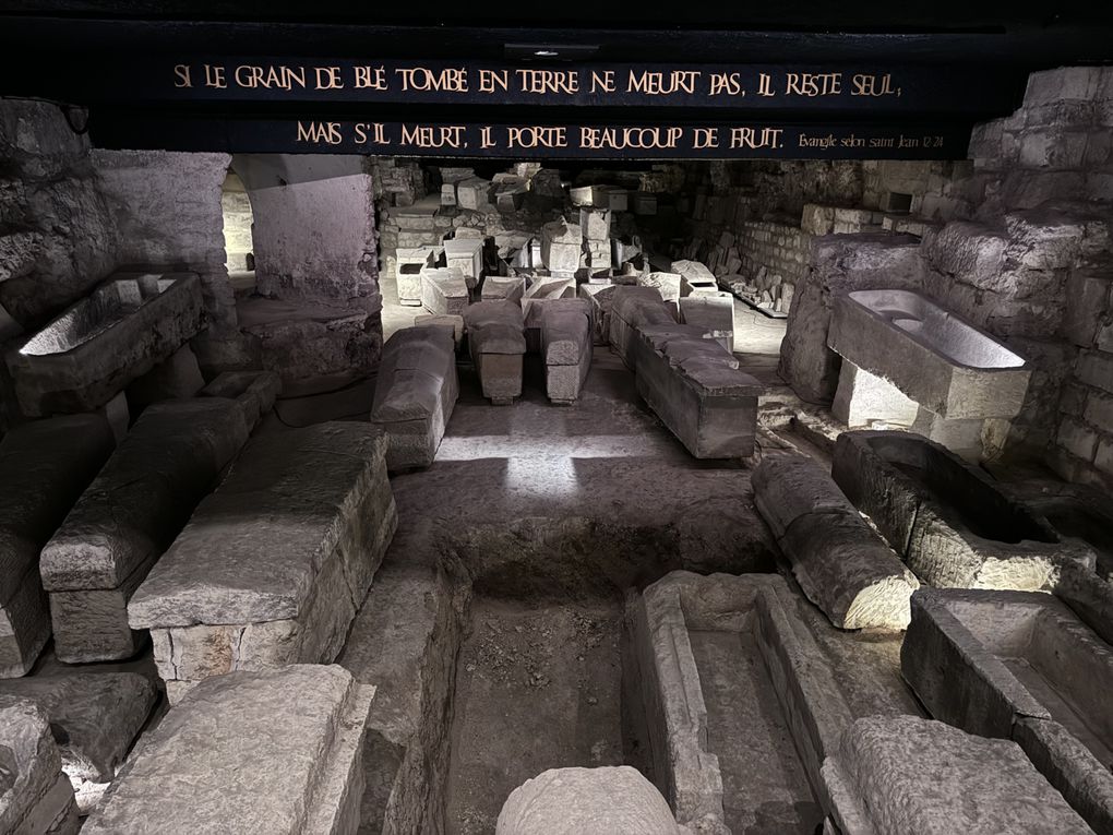 Visite de la nécropole de nos têtes couronnées - Basilique St Denis