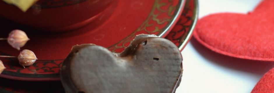 Petits coeurs chocolat et crêpes dentelles bretonnes Jours Heureux - Saint Valentin